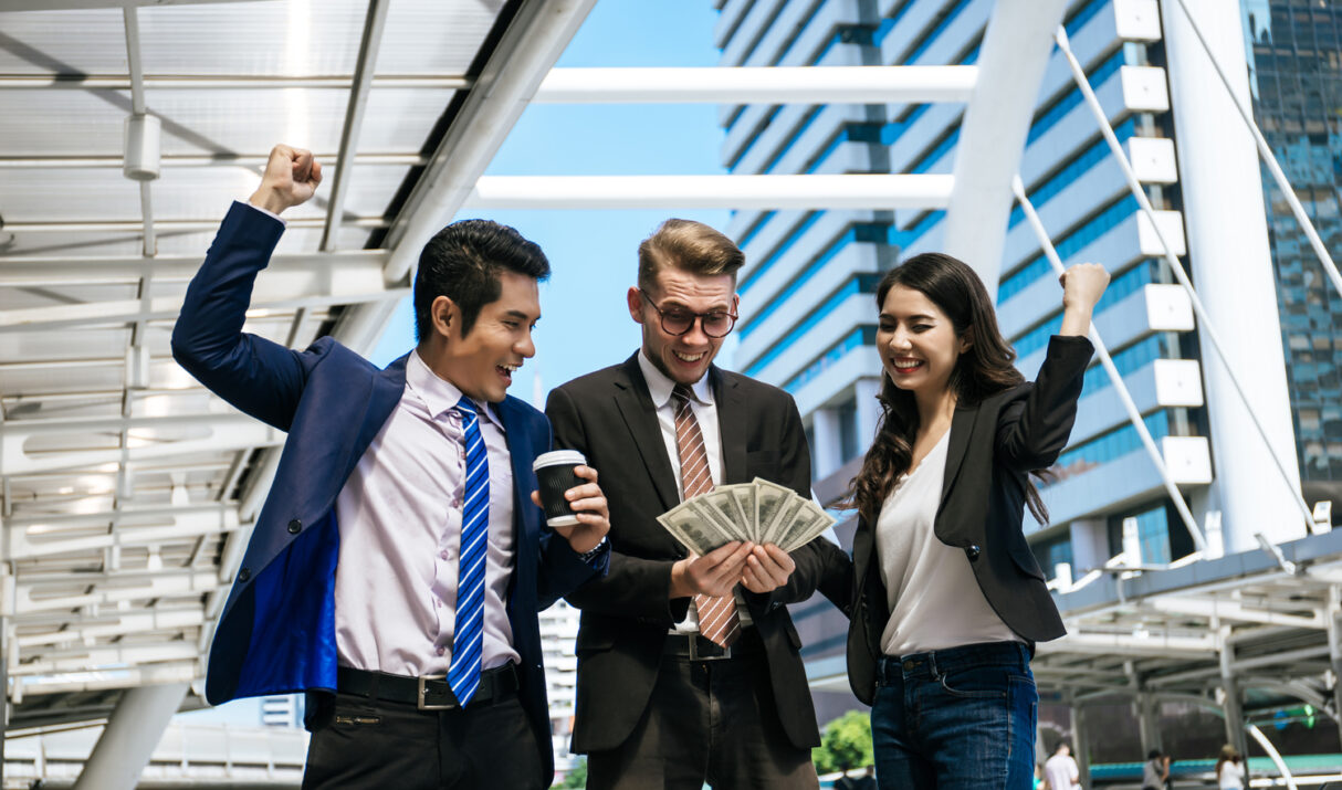 Build Wealth Starting With Just $100 in 2026